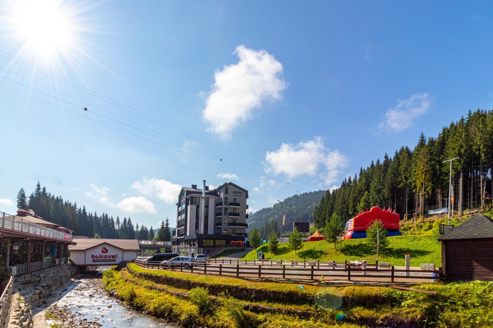 Shelter Apart Hotel Bukovel Extérieur photo